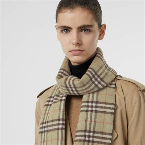 Burberry scarf uk